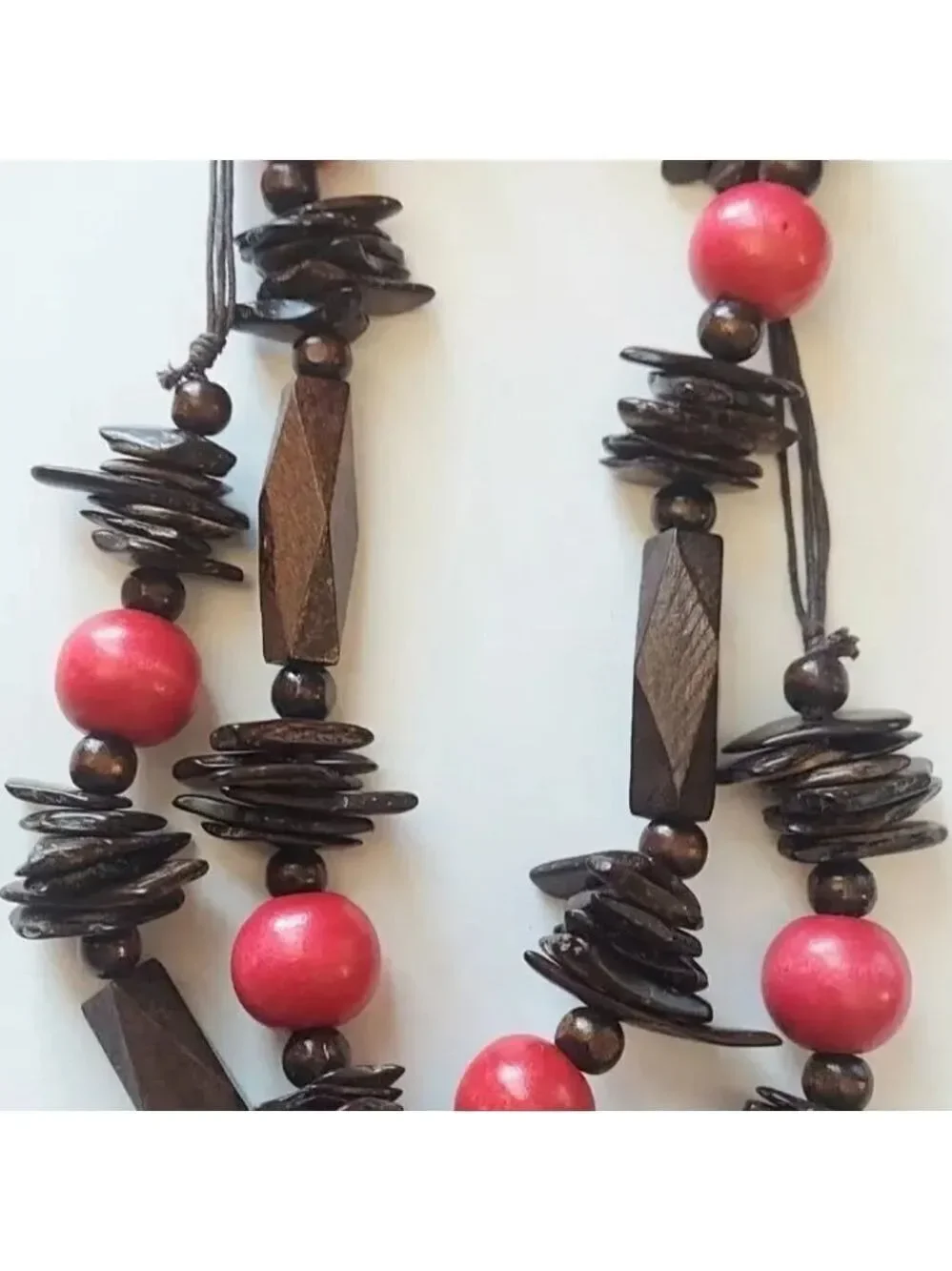 Wooden Elegant Brown and Red Beaded Geometric Necklace 36